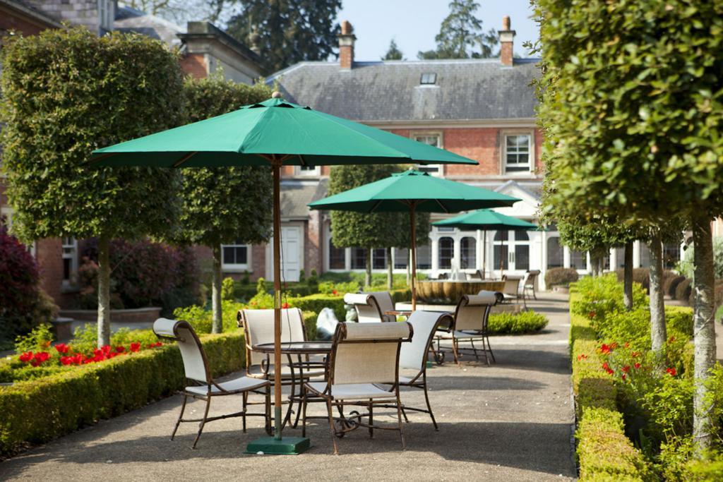לאטרוורת' Kilworth House Hotel And Theatre מראה חיצוני תמונה