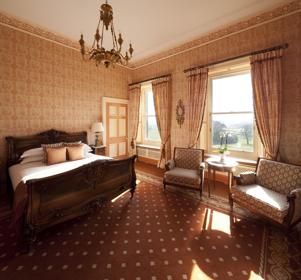 לאטרוורת' Kilworth House Hotel And Theatre מראה חיצוני תמונה