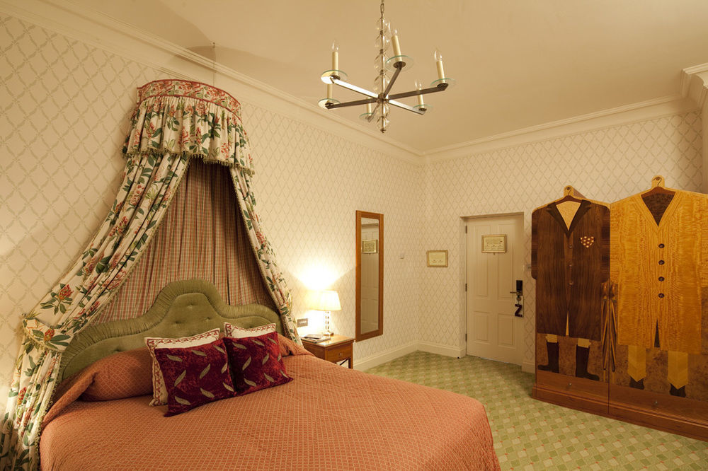 לאטרוורת' Kilworth House Hotel And Theatre מראה חיצוני תמונה