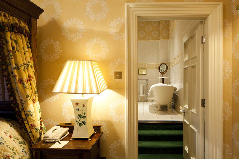 לאטרוורת' Kilworth House Hotel And Theatre מראה חיצוני תמונה