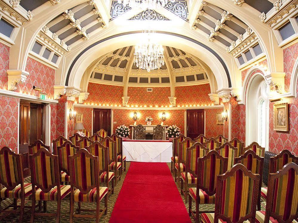לאטרוורת' Kilworth House Hotel And Theatre מראה חיצוני תמונה