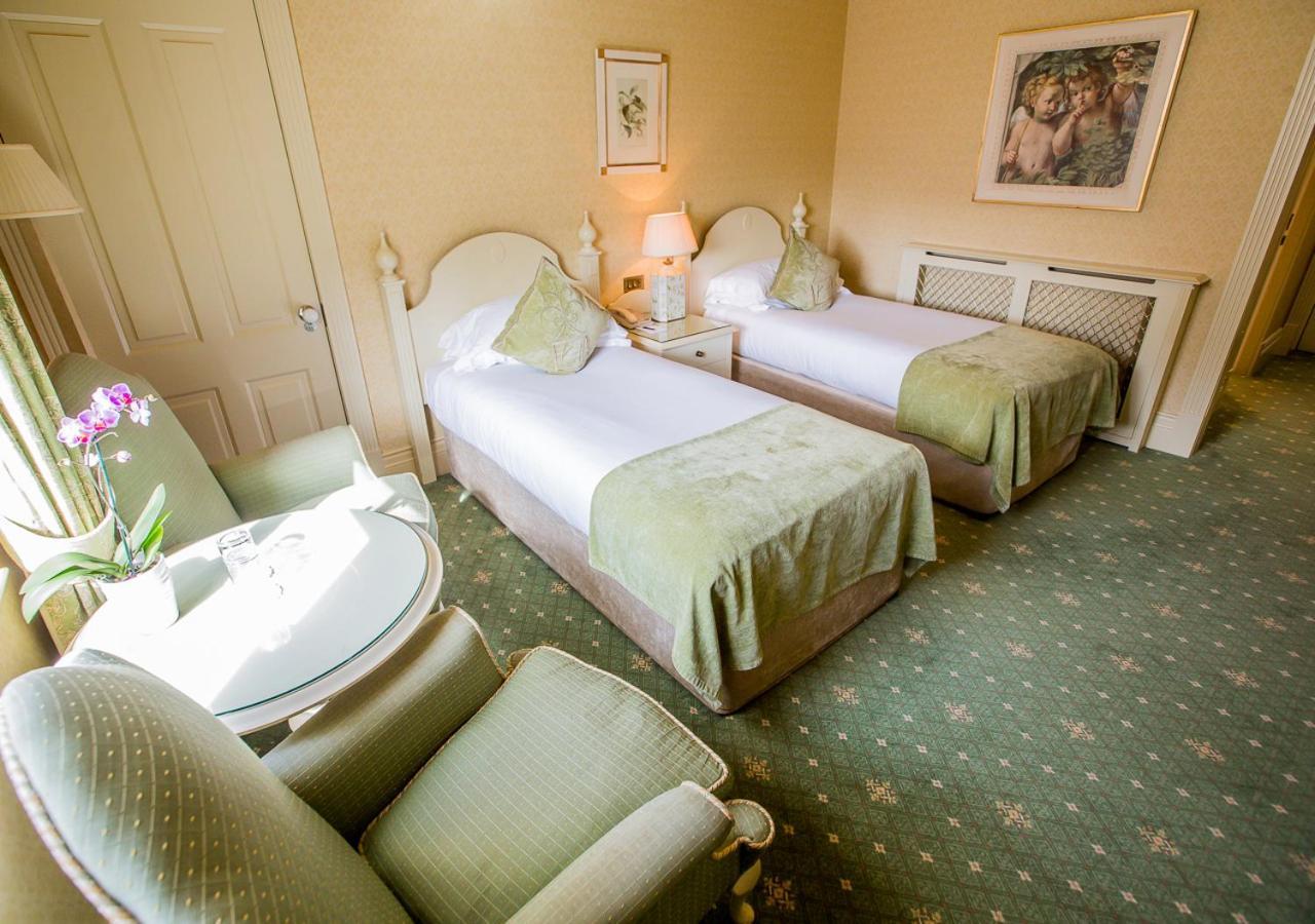 לאטרוורת' Kilworth House Hotel And Theatre מראה חיצוני תמונה